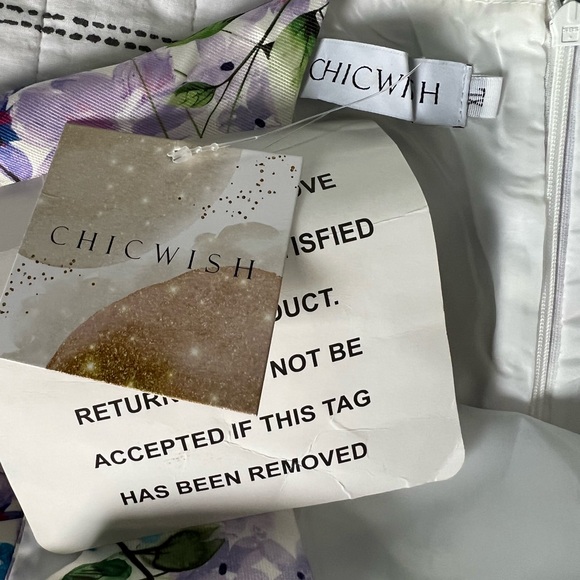 Chic Wish Dress - Picture 3 of 6